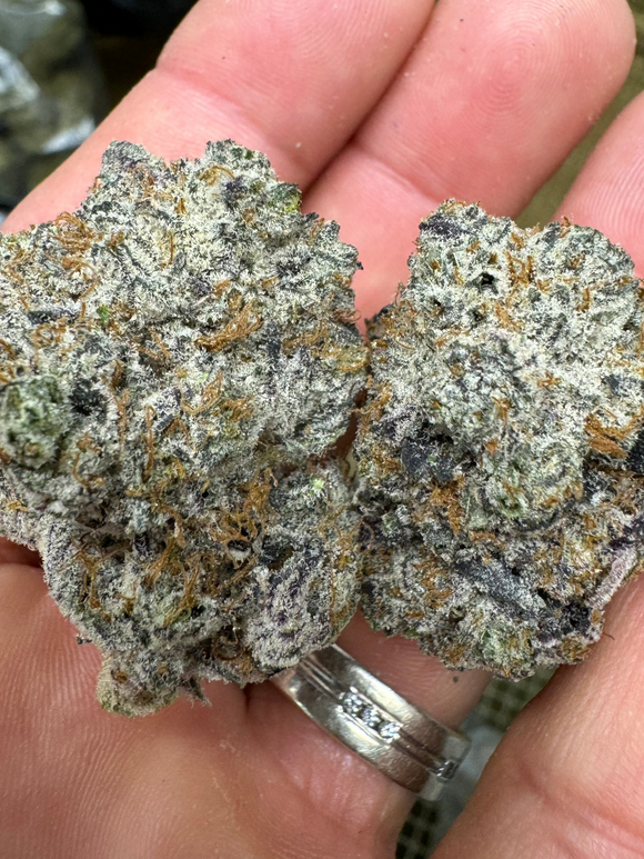 Purple Voodoo Premium Indoor Exotic THCa Flower 24% - Hybrid